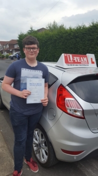 Congratulations to Max passing his driving test with 
L-Team driving school for the first time!! #passed#driving#learner🏆 #manchester#drivinglessons #help #learning #cars Call us know to get booked in on 0333 240 6430


PASSED MAY 2018🏆...